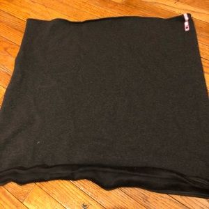 3 Lululemon Vinyasa Scarves